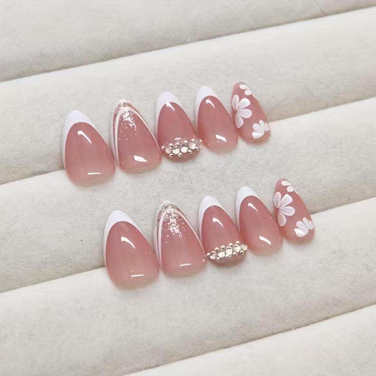 30pcs Luxury Almond Shaped Press-On Nails Set Floral and Glitter Design, Short Length, Removable French Manicure Fake Nails
